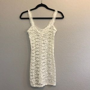 ⭐️FINAL SALE⭐️ Frenchi Lace Tank Top